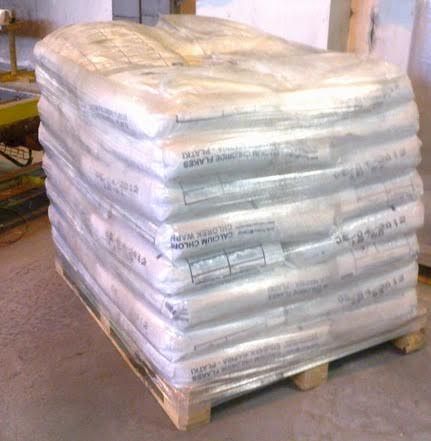 HÓFALÓ Kalcium-klorid 77%-os granulátum (CC ROAD) 25 kg. HÓFALÓ Kalcium-klorid 77%-os granulátum (CC ROAD) 25 kg.